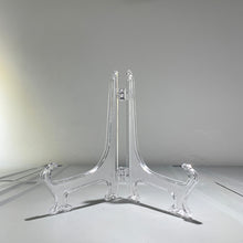  Clear Plate Stand