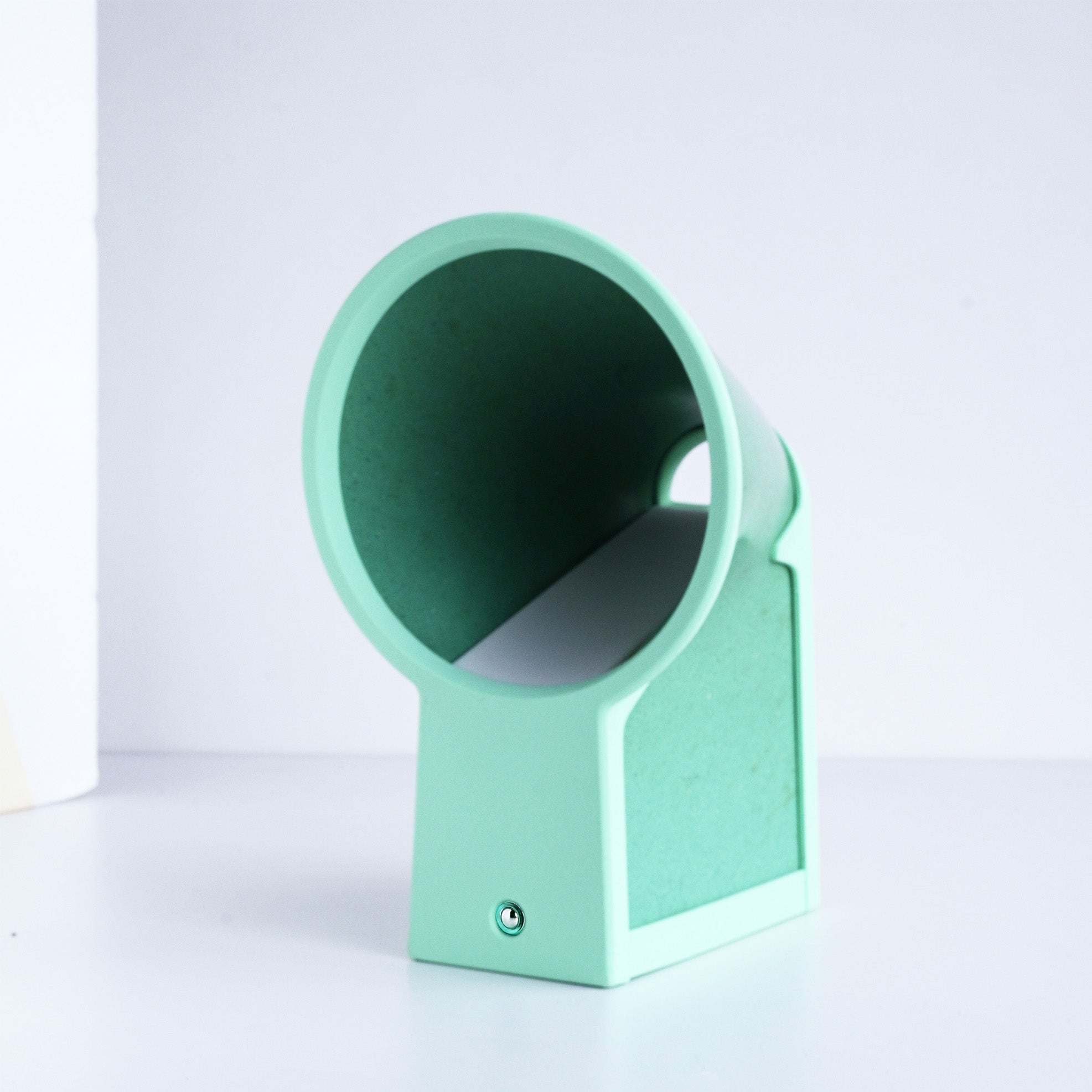 BĒORI LAMP