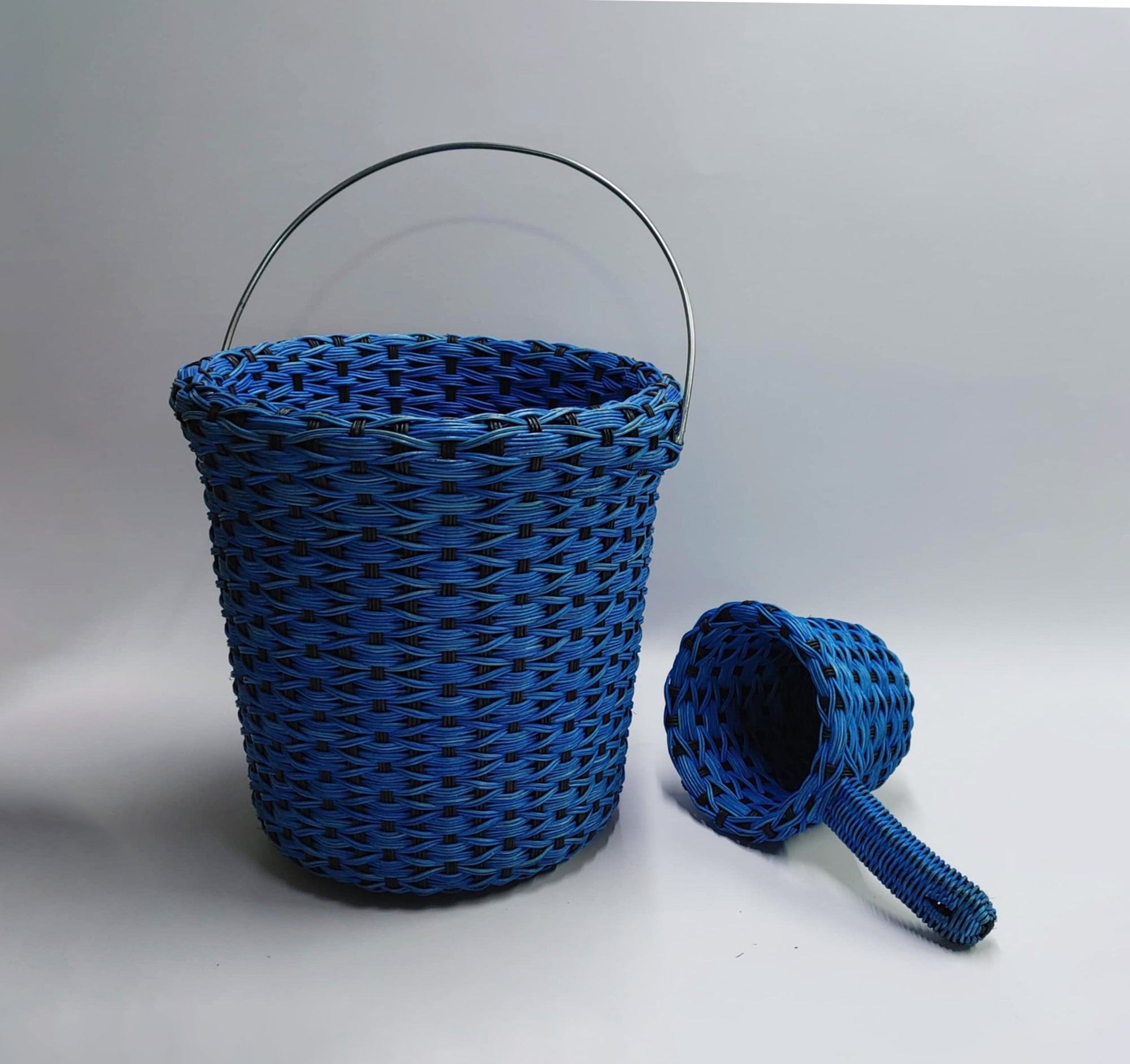 TIMBA AT TABO (Pail and Scooper)