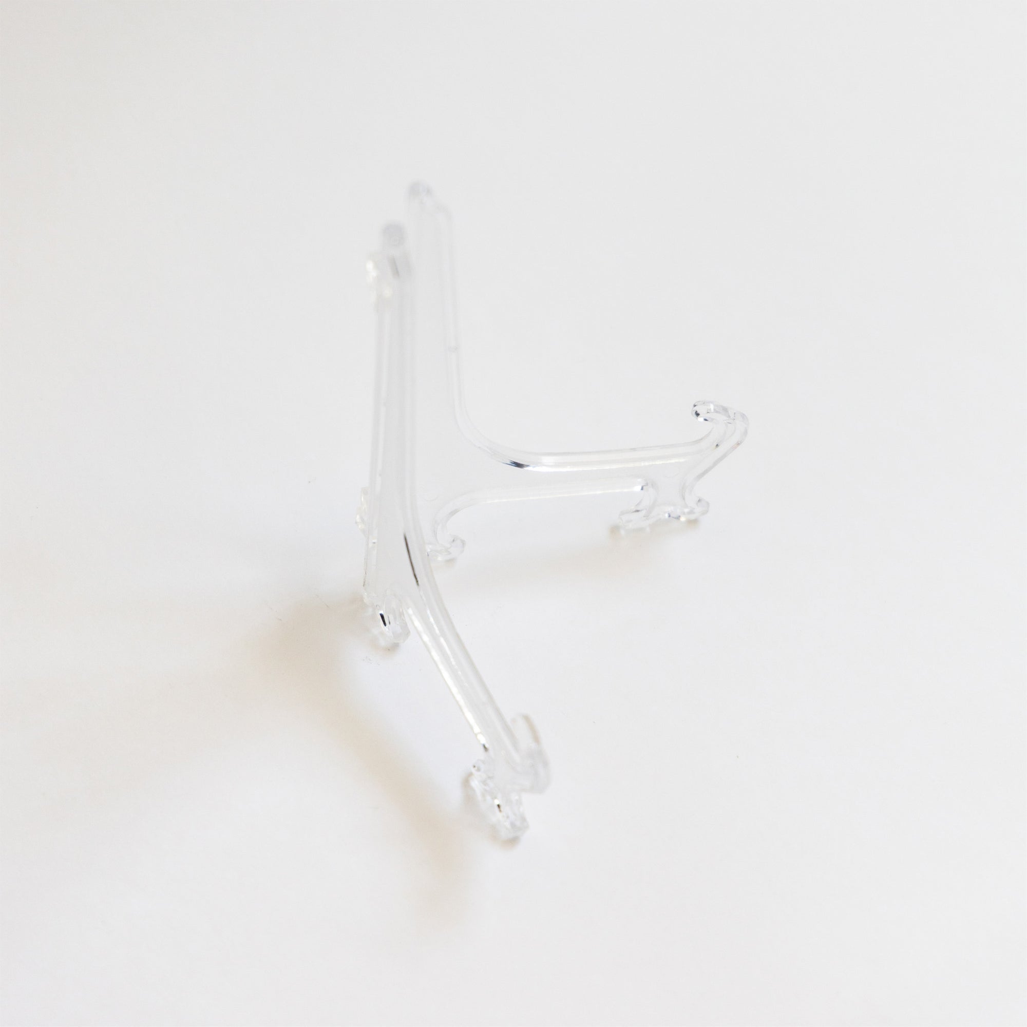 Clear Plate Stand