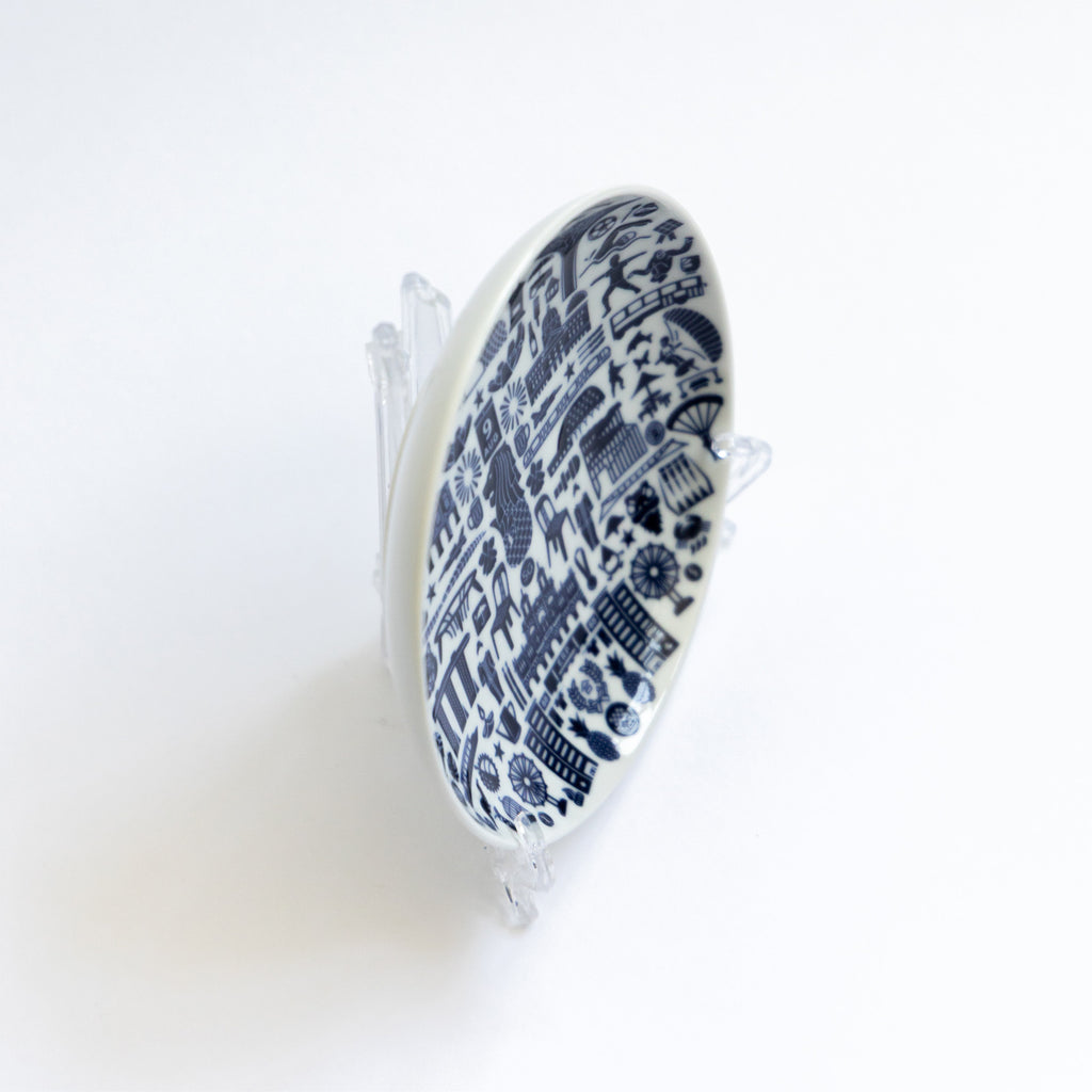 Clear Plate Stand