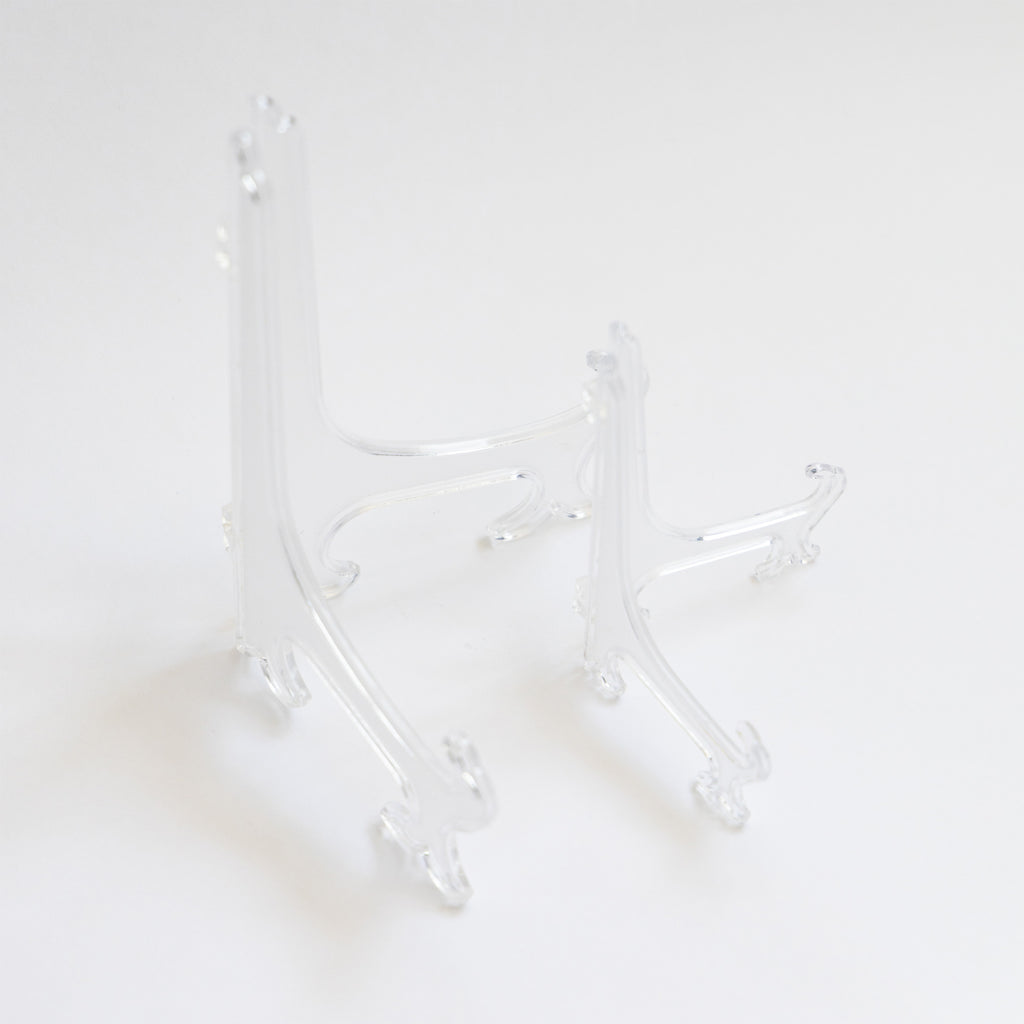 Clear Plate Stand