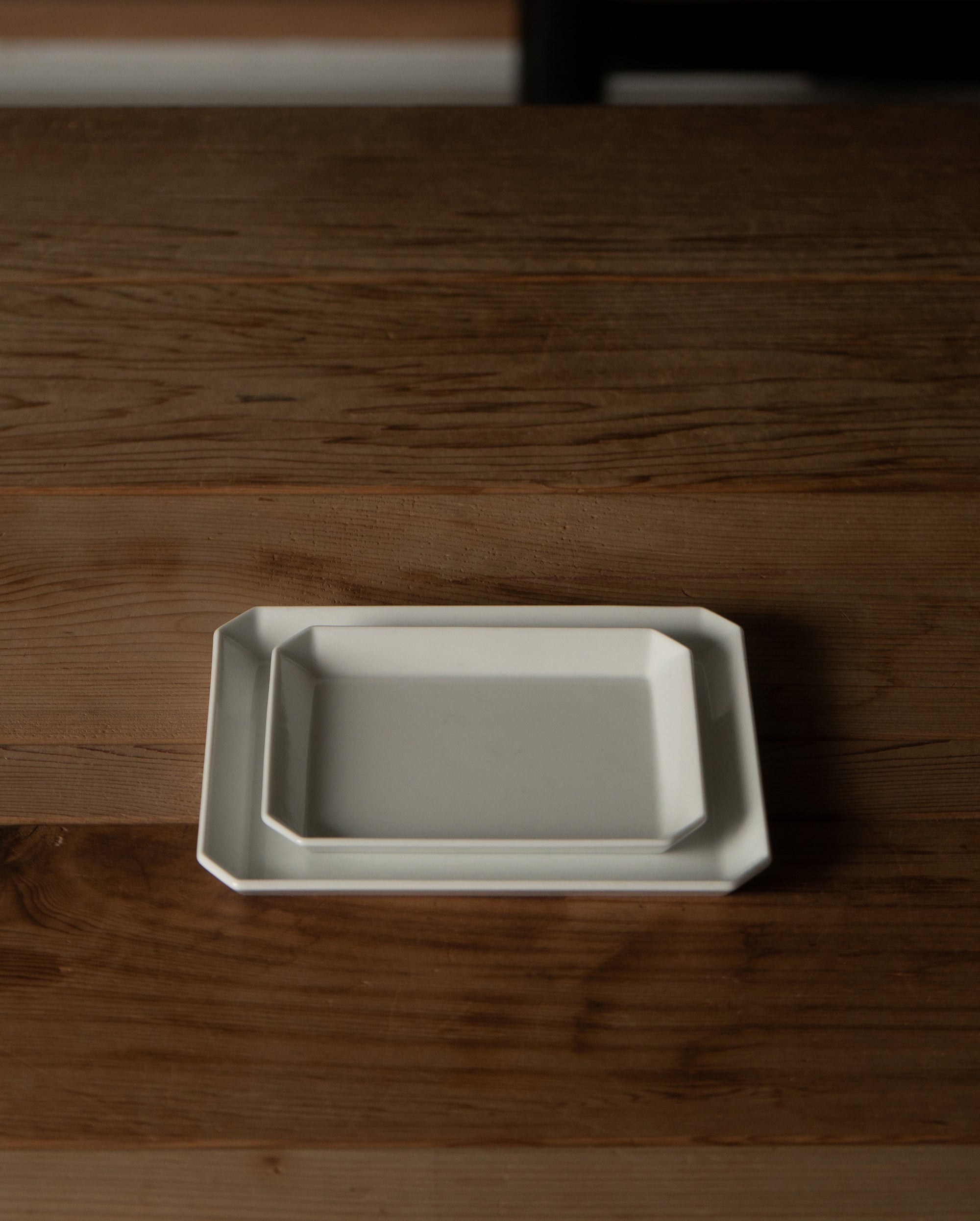 TY Square Plate [Gloss White]