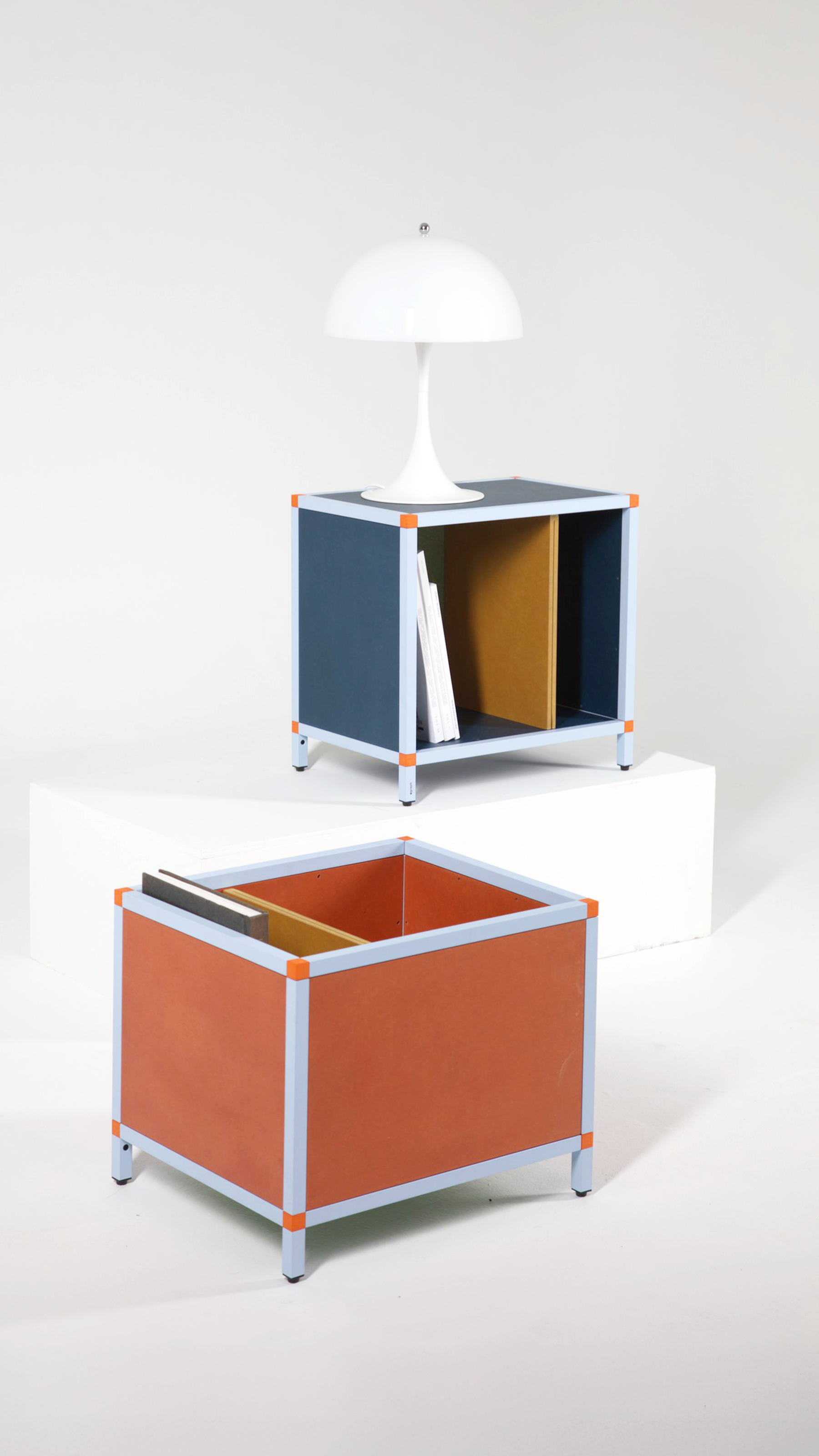 config 3 - beside table