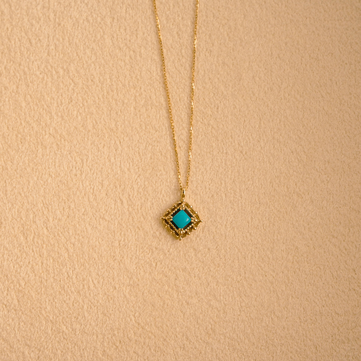 Turquoise Retro Necklace